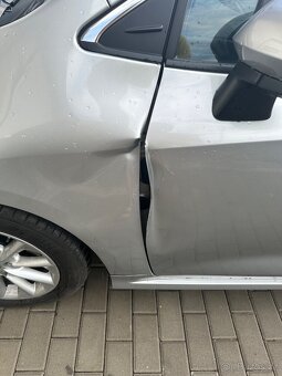 Toyota Corolla 2023 | 1.5L Benzín | 92 kW | 21 043 km | Aut - 9