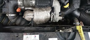 Citroen Berlingo 16HDI,73kw,02/17,112 730Km,3místa - 9