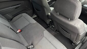 Opel Zafira 1.6 16V 77kW LPG 7MÍST nová STK - 9
