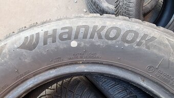 Zimní pneu 215/60/16 Hankook - 9