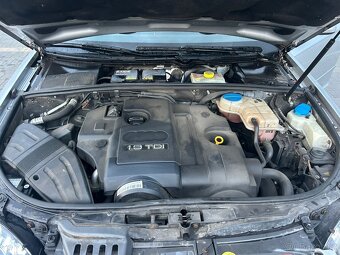 Audi a4 b7 Sline 1.9tdi 85kw 2007 - 9