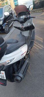 Kymco Xciting 300i R Skútr - 9