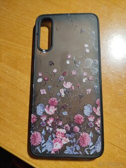 Prodám Samsung Galaxy A70 - 9