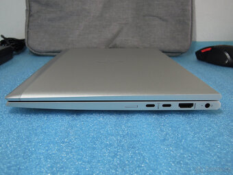 HP EliteBook 835 G8 13“ FULL HD IPS Ryzen 3 5400 16GB 512GB - 9