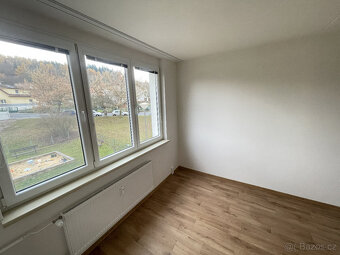 PRONÁJEM BYTU 3+1 V KLATOVECH - 9