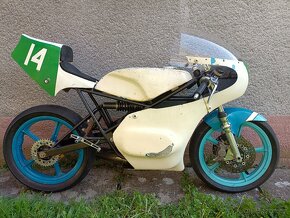 Dobový závodní motocykl silniční stavba nd rychlostní motor - 9