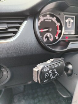 Škoda Octavia 3 Ambition 1.0Tsi 85kw Facelift - 9