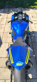 Yamaha R1 RN19 okruhovka - 9