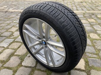 Alu kola BMW 5 G30 G31 18" 5x112 zimní PIRELLI 245/45R18 - 9