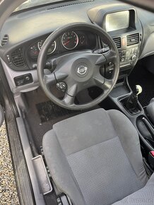 Nissan Almera - 9
