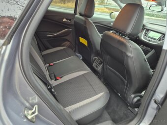 Grandland X 1,2i,96kw,1majitel,ČR,41000km,nehavarován - 9