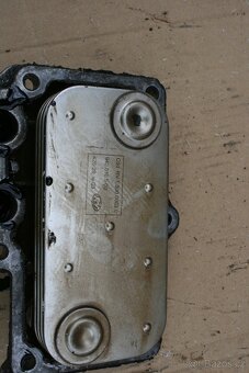 Chladič oleje VW LT 2.8l MWM 116kW (AUH, BCQ) - 9