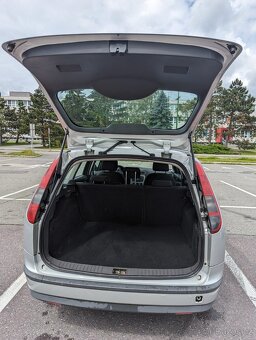 Ford Focus 1.6 TDCI combi - 9