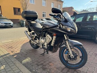 Yamaha FZS 1000 Fazer - 9