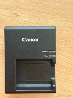 Canon EOS Rebel T3 - 9