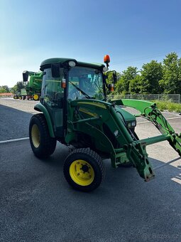 Malotraktor JOHN DEERE 3720 - 9
