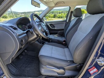 Škoda Fabia II 1.2i, 2012, Facelift, nová TK, top stav - 9
