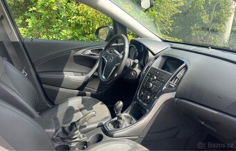Opel Astra - 9