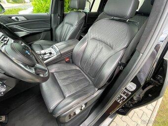 BMW X7 M50D XDRIVE 6 MÍST PLNÁ VÝBAVA - 9