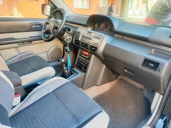 Nissan X Trail 2,2 dci - 9