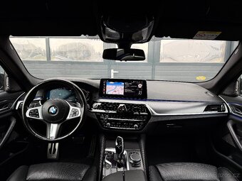 BMW 540d xDrive M-PERFORMANCE - 9