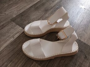 Sandálky (různé druhy) - 9