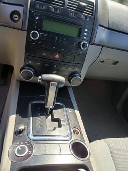 VW Touareg 2,5 TDI - 9