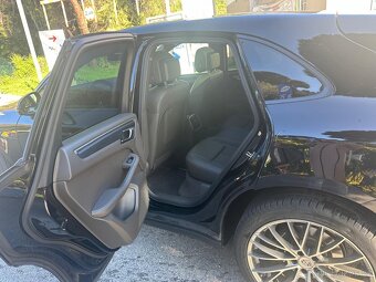 Porsche Macan 10/2020,Motor Benzín 3.0 Najeto 88.xxx km - 9