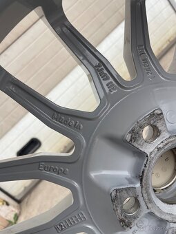 Kola Audi ATS 5x112 225/45/17 ET45 - 9