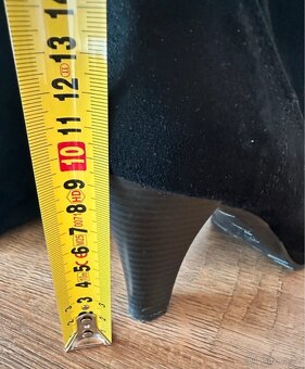 Semisove kozacky Bata - vel. 40 - 9