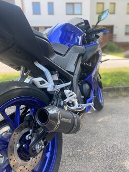 Yamaha YZF-R125 - 9