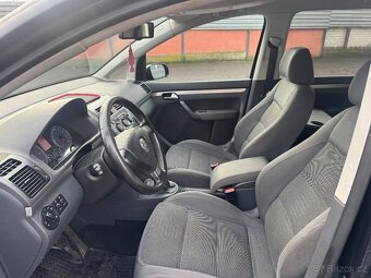 Volkswagen Touran 2.0 TDi FACELIFT MOŽNO NA SPLÁTKY - 9