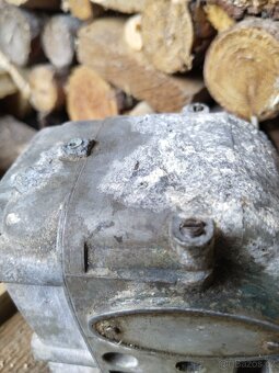 Zapalování startovací motor DT-54/75, MTZ - 9