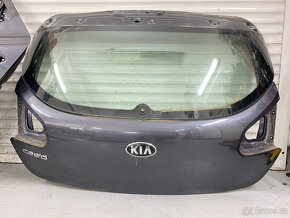 KIA CEED (JD) - ORIGINÁL DÍLY (5. dveře + LZ dveře) - 9