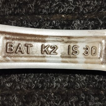 Kola na BMW 7,5Jx17H2 ET30 pneu Bridgestone 225/50/R17 - 9