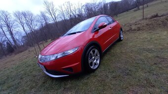 Honda Civic 8G (UFO) - 9