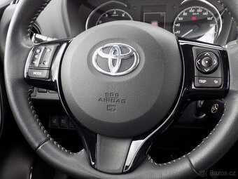 Toyota Yaris 1,5 VVT-iE serviska, 1.majitel, kamera, závěs - 9
