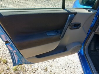 Renault Scenic II ,1.4i 16V. Klima. Alu kola. Model 2004 - 9