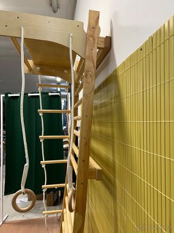 Perfektní dřevěná žebřina s doplňky – nová, nepoužitá, skvěl - 9