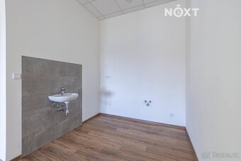 Pronájem komerční Kanceláře, 140㎡ - 9