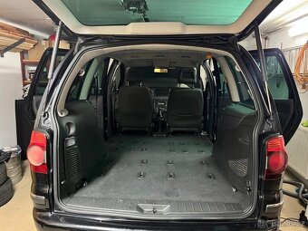 Volkswagen Sharan Kombi - 9