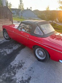 MG MGB - 9
