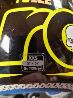 Dětská MX helma Airoh + brýle a rukavice jako dárek - 9