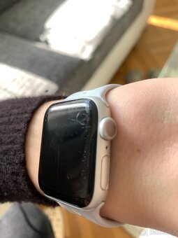 Prodám Apple Watch 6 - 9