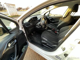 Peugeot 208, 1.0i, 50kW - 9
