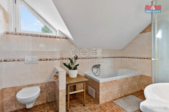 Prodej rodinného domu, 191 m², Liberec, ul. Lučanská - 9