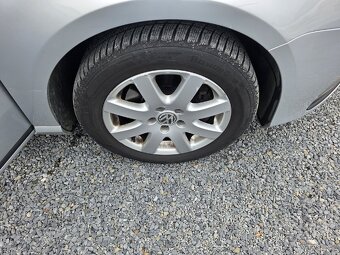 Volkswagen Passat 2.0 TDI 103KW - 9