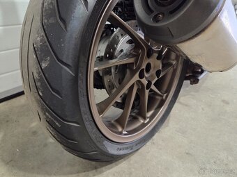 Honda VFR 800 VTEC - 9