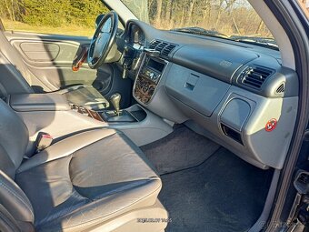 Mercedes Benz ML 320i,160 kW,4x4,automat,Tažné - 9