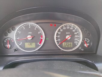 Ford Mondeo Mk3 - 9